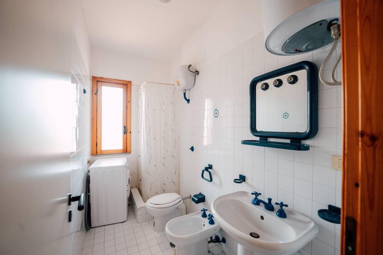 Casa Vacanze Lux By White Aparthotel I Casoni Eksteriør bilde